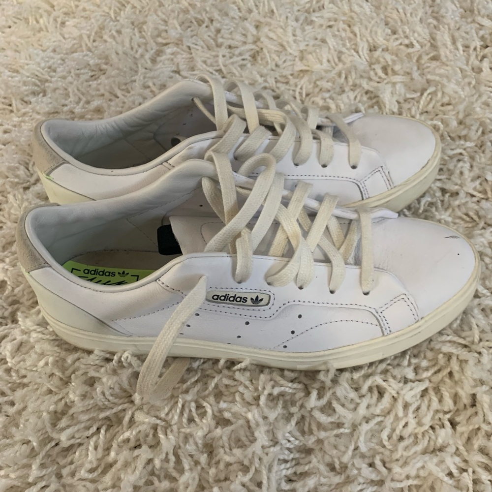 Used Women’s Adidas Stan Smith Sneaker, size 7.5